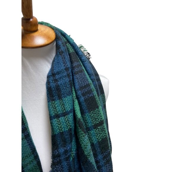 ModCloth Tartan Plaid Blanket Scarf Green One Size - Picture 10 of 14